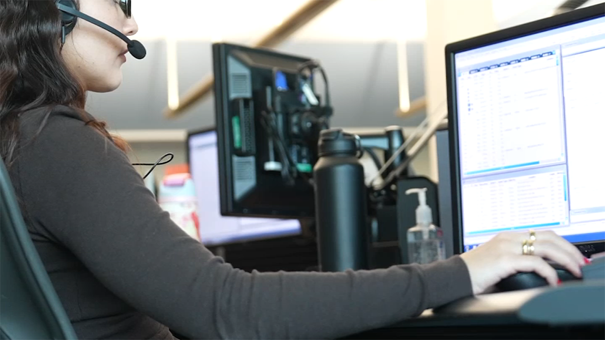 911 dispatcher